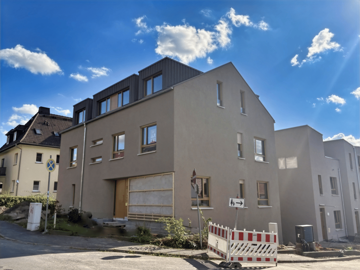 Sehr schöne 4-ZKB-EG-Wohnung (2.OG/DG) mit Loggia (Neubau-Erstbezug) in Kassel-Fasanenhof, 34125 Kassel