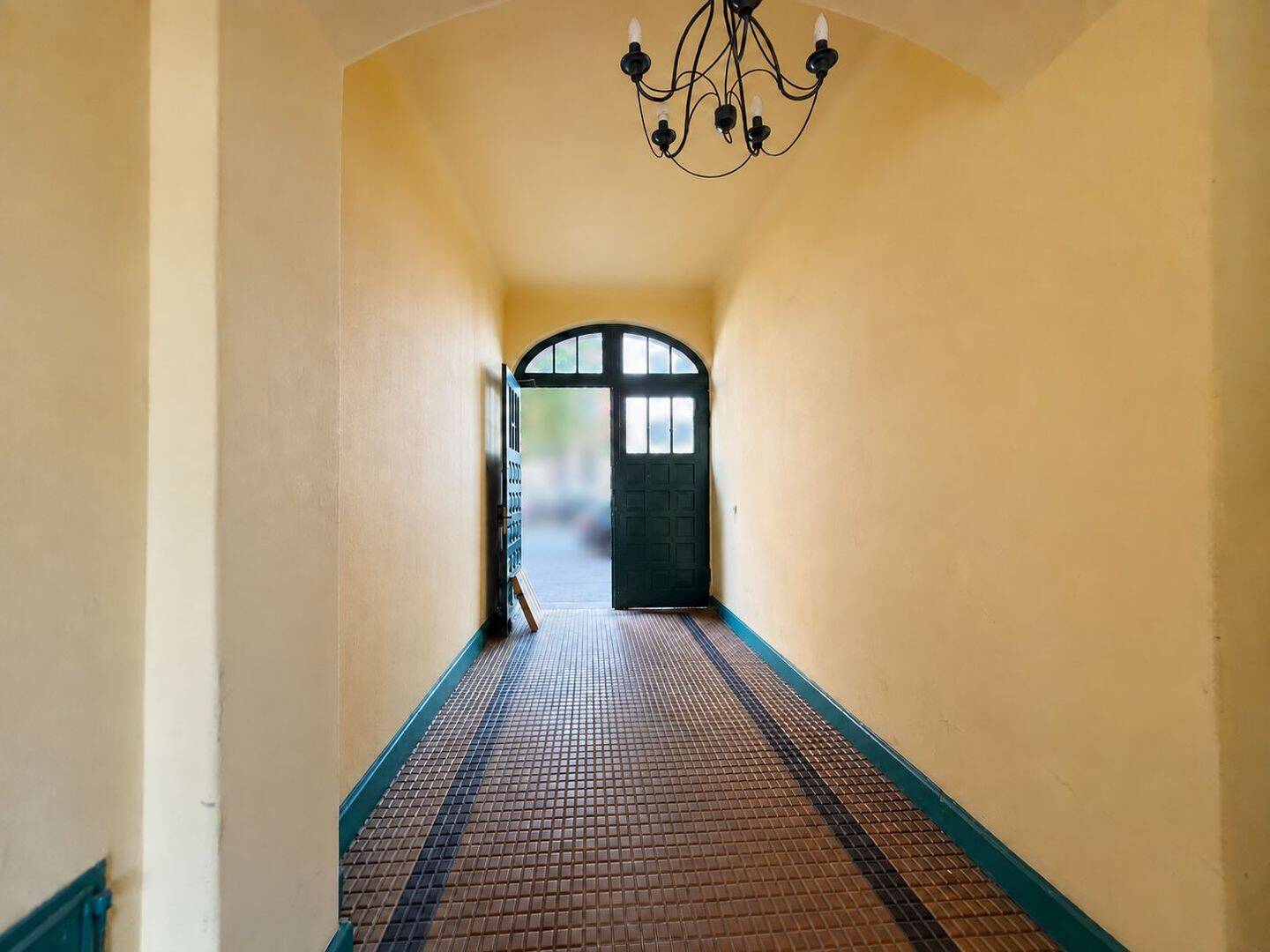 4-Zimmer-Wohnung mit großzügigem Grundriss in Fürth, 90763 Fürth (Südstadt Weikershof)