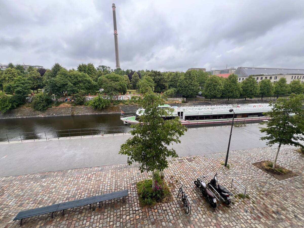 Mitte: Wohnungs-PAKET: 2 x 2-Zi-NB-Wohnung mit WASSERBLICK – 71+66 m² – per SOFORT zu VERKAUFEN, 10557 Berlin (Mitte Hansaviertel Moabit Tiergarten)