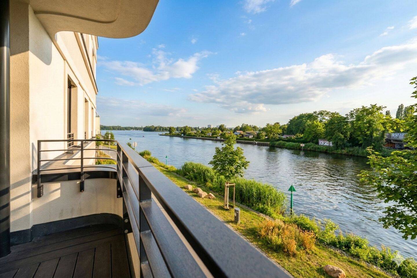 3-Zimmer-Wohnung mit Balkon und Panoramablick auf die Havel, 14473 Potsdam (Südliche Innenstadt Teltower Vorstadt Templiner Vorstadt)