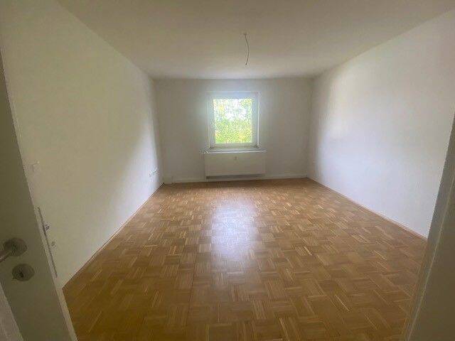 Nette 2-Raum-DG-Wohnung in Uni-Nähe, 45141 Essen (Frillendorf Nordviertel Stoppenberg)