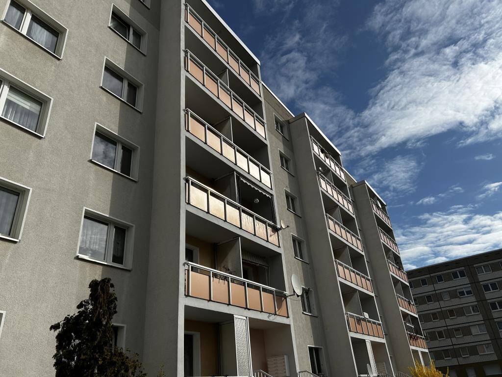 Hier entsteht Ihr neues Zuhause bald fertig! /Your new home is taking shape herecoming soon!, 6132 Halle (Saale) (Ammendorf-Beesen Planena Radewell-Osendorf Silberhöhe)