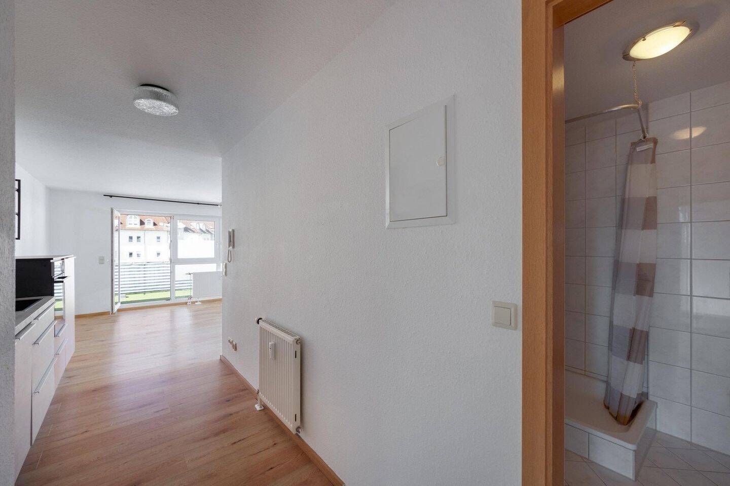 Attraktive 1-Zimmer Wohnung mit Balkon in ruhiger Lage von Laupheim, 88471 Laupheim