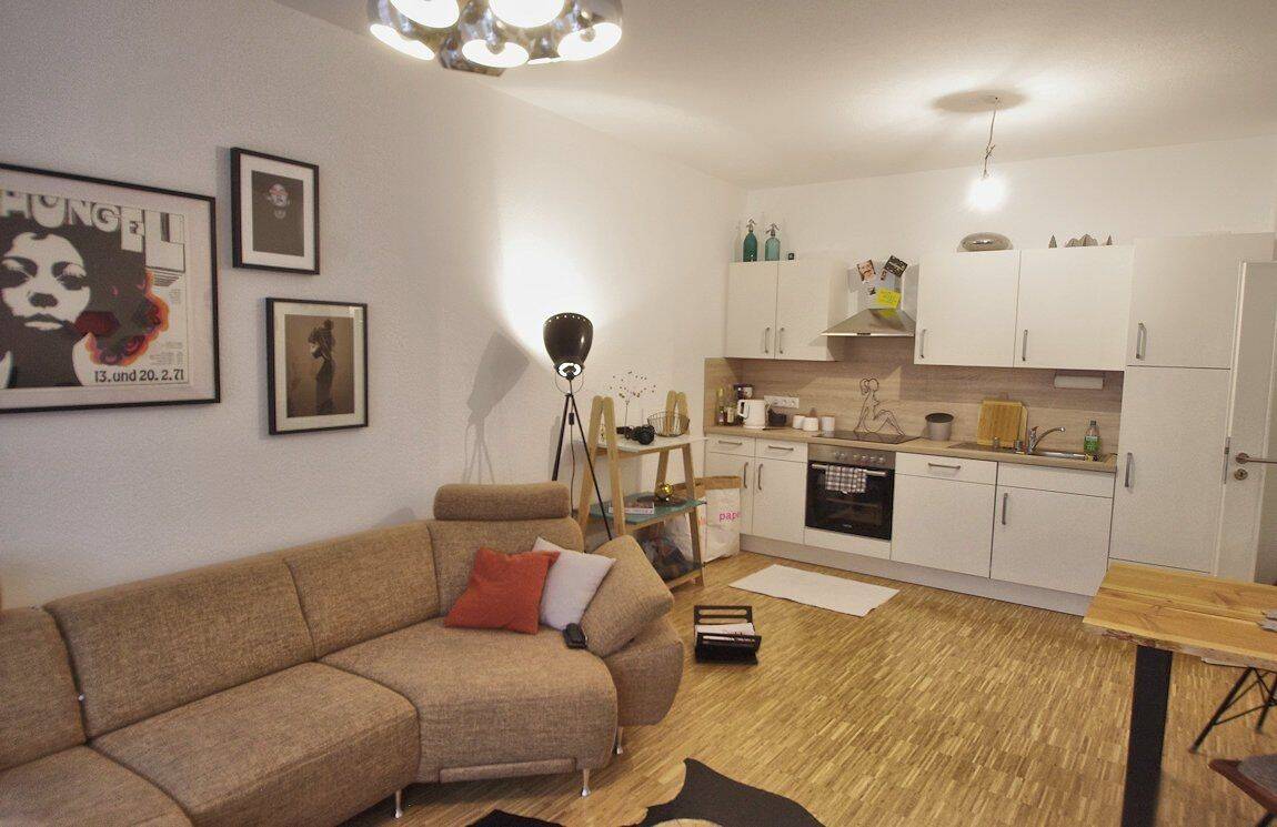 Helle 3-Zimmer-Atbauwohnung mit Einbauküche und Balkon – Innenstadt, 96450 Coburg