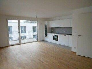 Wohnen auf höchstem Niveau: Exklusive 2-Zimmer-Wohnung mit Balkon & Terrasse, 96450 Coburg