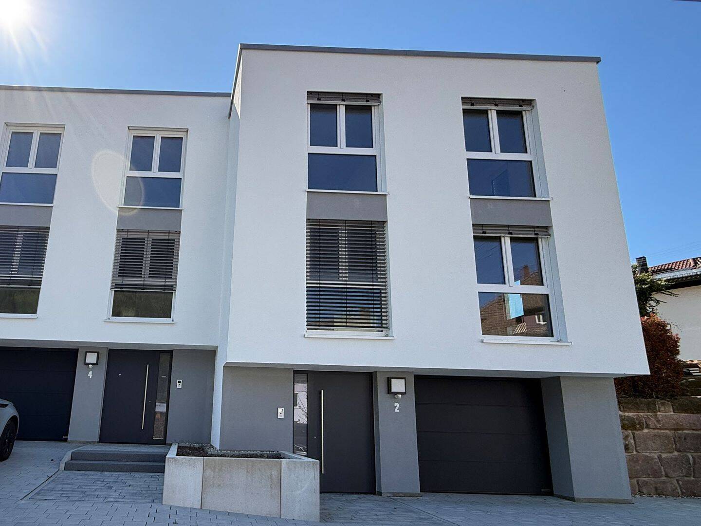 Design trifft Lebensqualität: Ruhiges Reihenendhaus für Familien und Homeoffice-Liebhaber, 75323 Bad Wildbad