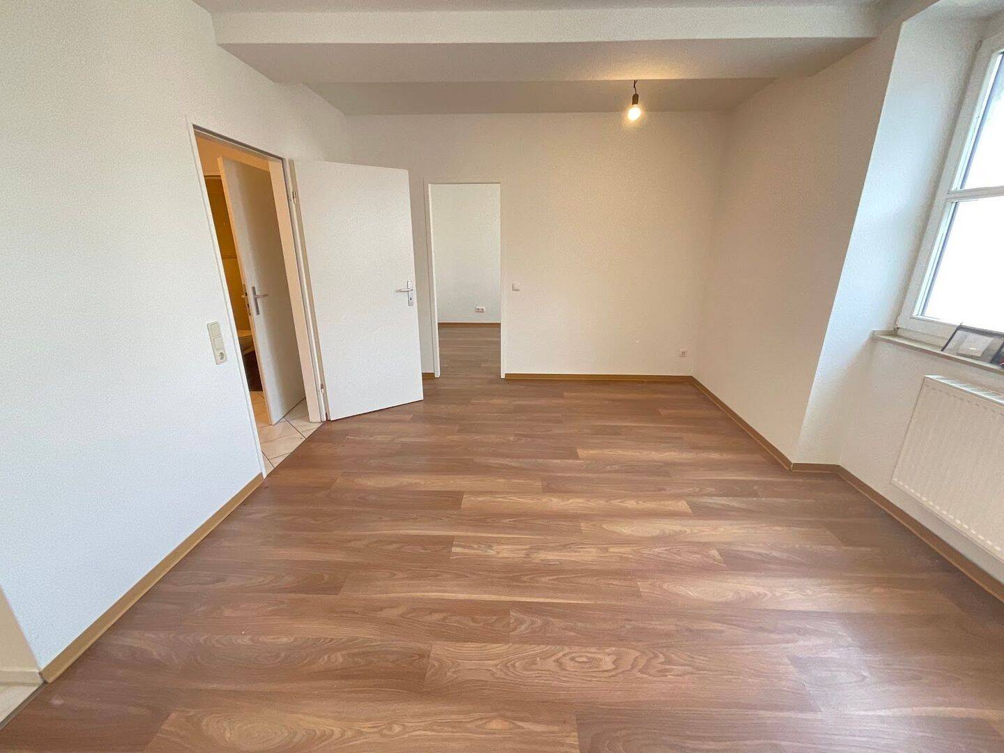 Frisch renovierte 2 Zimmerwohnung, 58089 Hagen