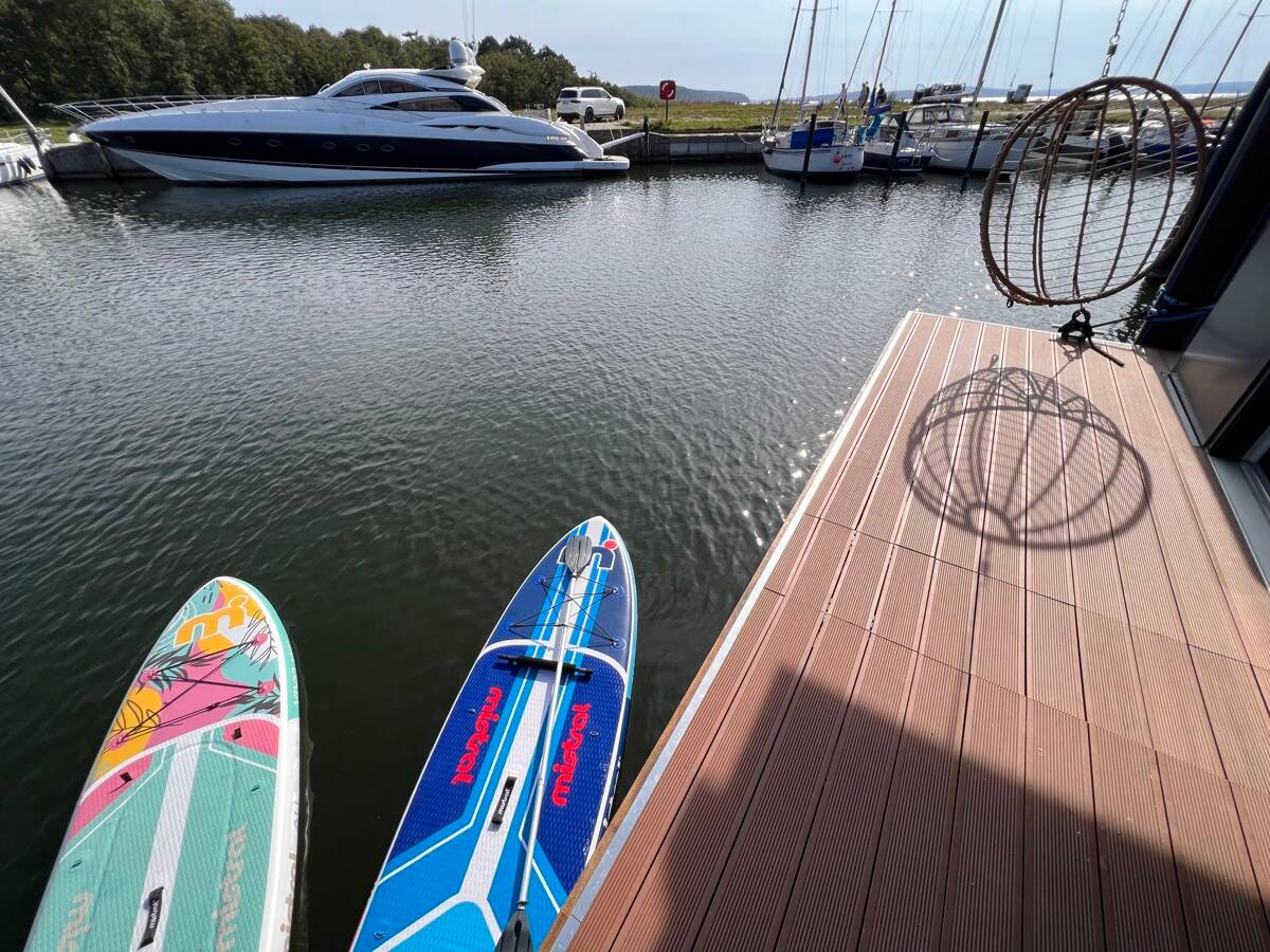 LUXUS Hausboot – 3 Etagen – 100m² Wohnen + 120 m² SONNENTERRASSE – Kamin, Kino, komplett individuell, 18569 Neuenkirchen