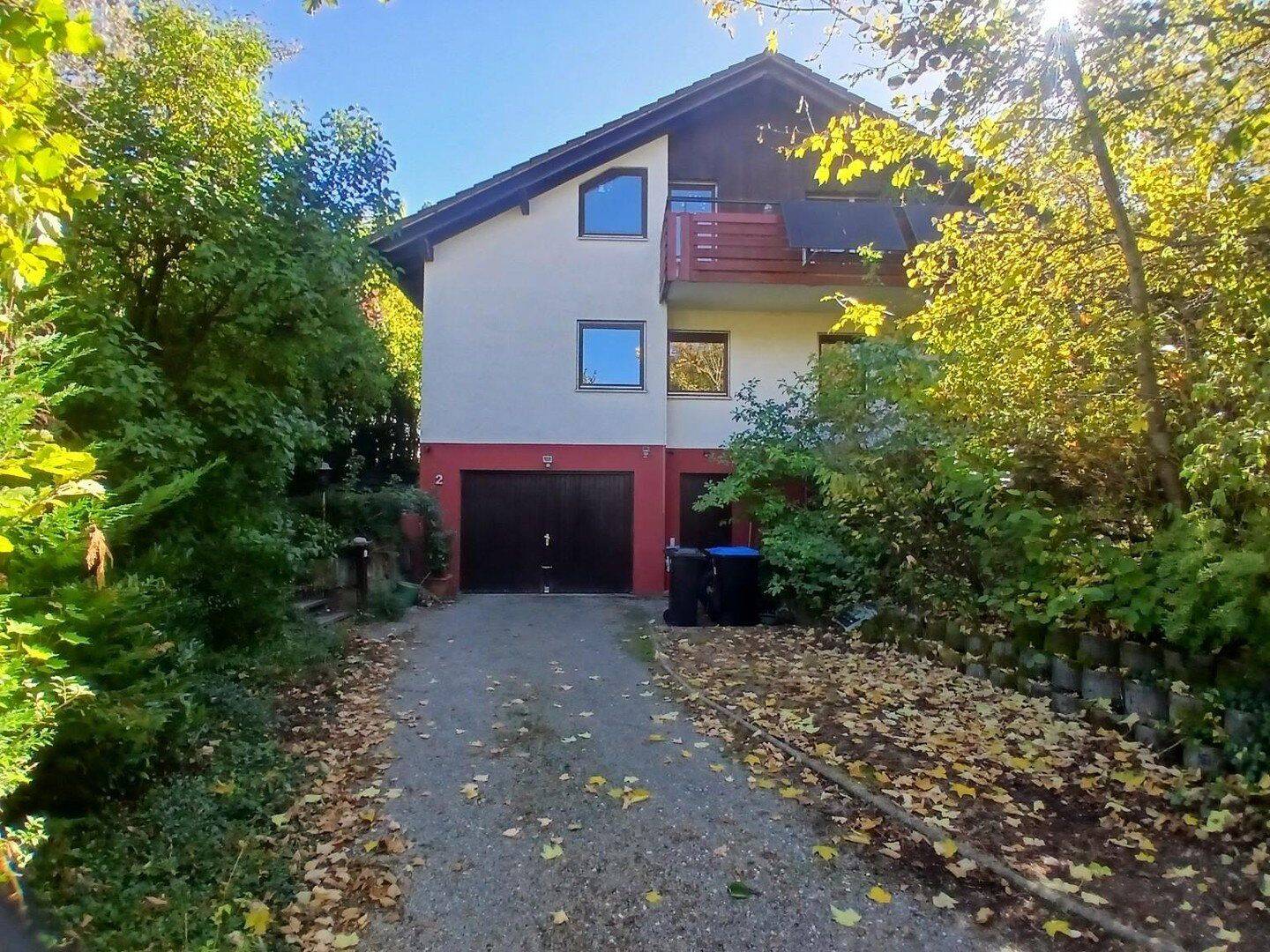 Freistehendes Einfamiliehaus mit 1.306 qm großem Grundstück in Mehrstetten, 72537 Mehrstetten