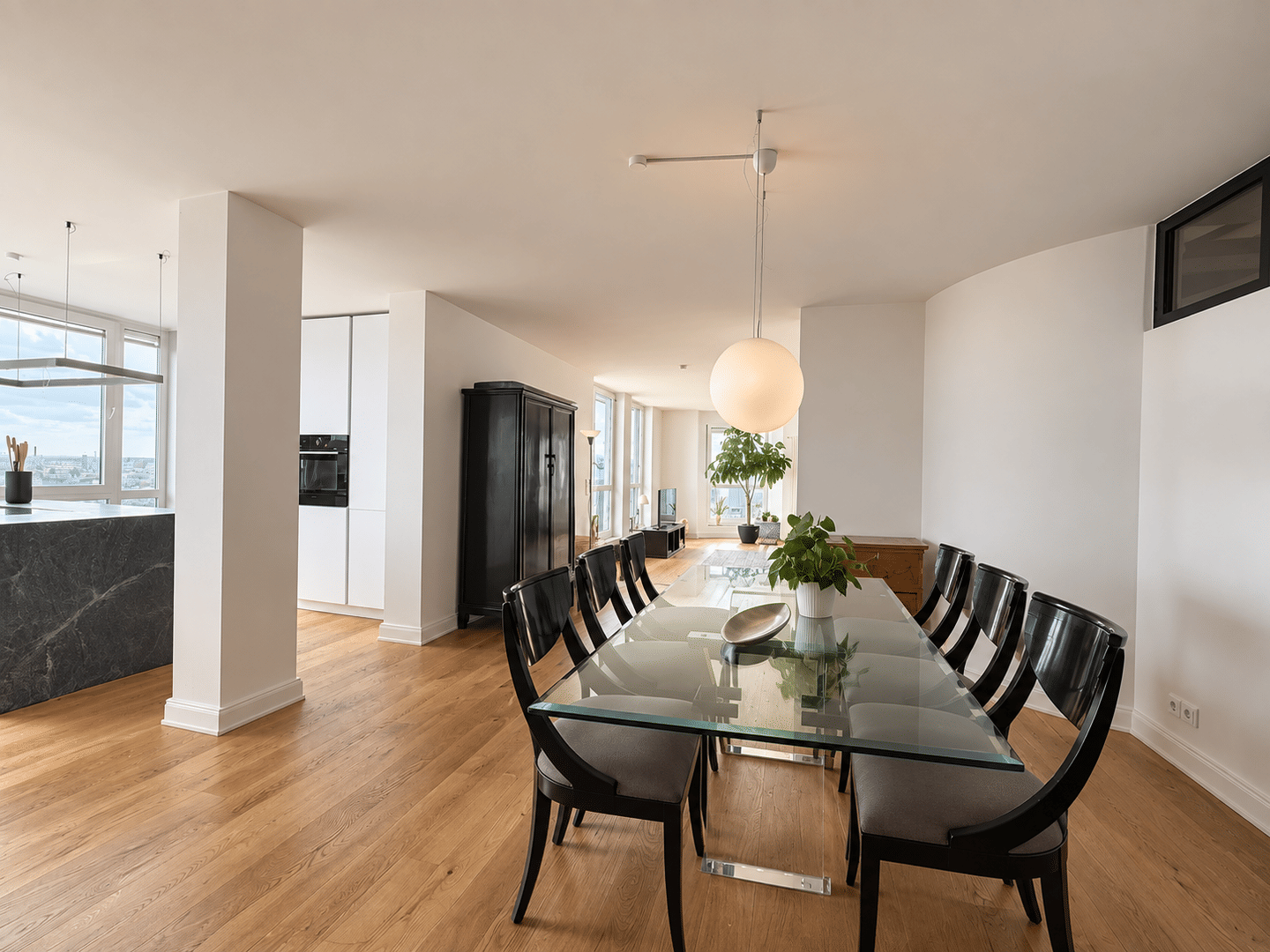 Skylineblick trifft Naturschutzgebiet: Penthouse-Maisonette in Bergen-Enkheim!!, 60388 Frankfurt am Main (Bergen-Enkheim Seckbach)