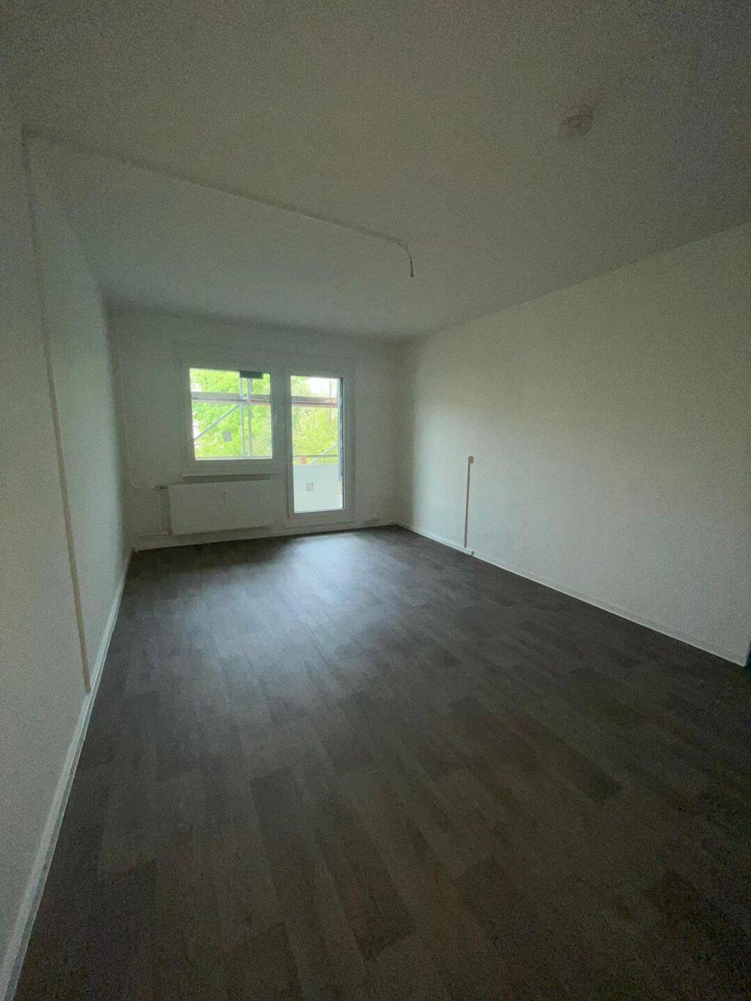 4-Zimmer-Wohnung mit Balkon – modern & familienfreundlich, 39130 Magdeburg (Alt Olvenstedt Großer Silberberg Neu Olvenstedt)