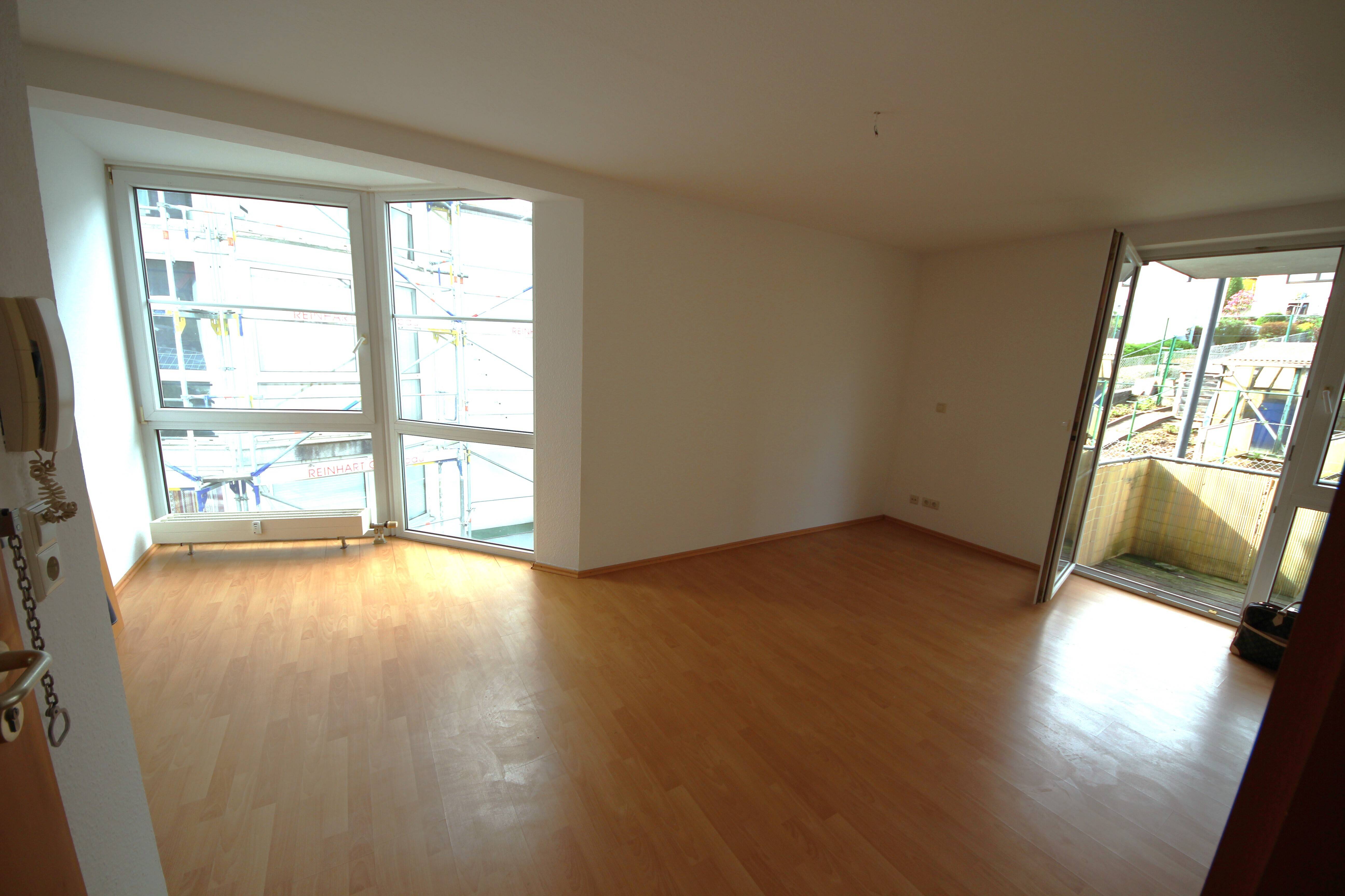 Marko Winter Immobilien —Kleines helles gemütliche 1-Zimmer-App., 74821 Mosbach