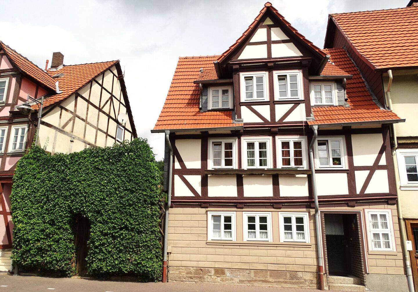 Zentrum Hann. Münden – Charmantes Stadthaus mit Paradiesgarten, 34346 Hann. Münden
