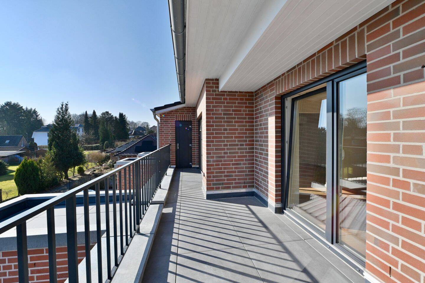 Wohnen im Neubau mit Aufzug: 2-Zimmer-Wohnung mit sonniger Dachterrasse!, 21266 Jesteburg