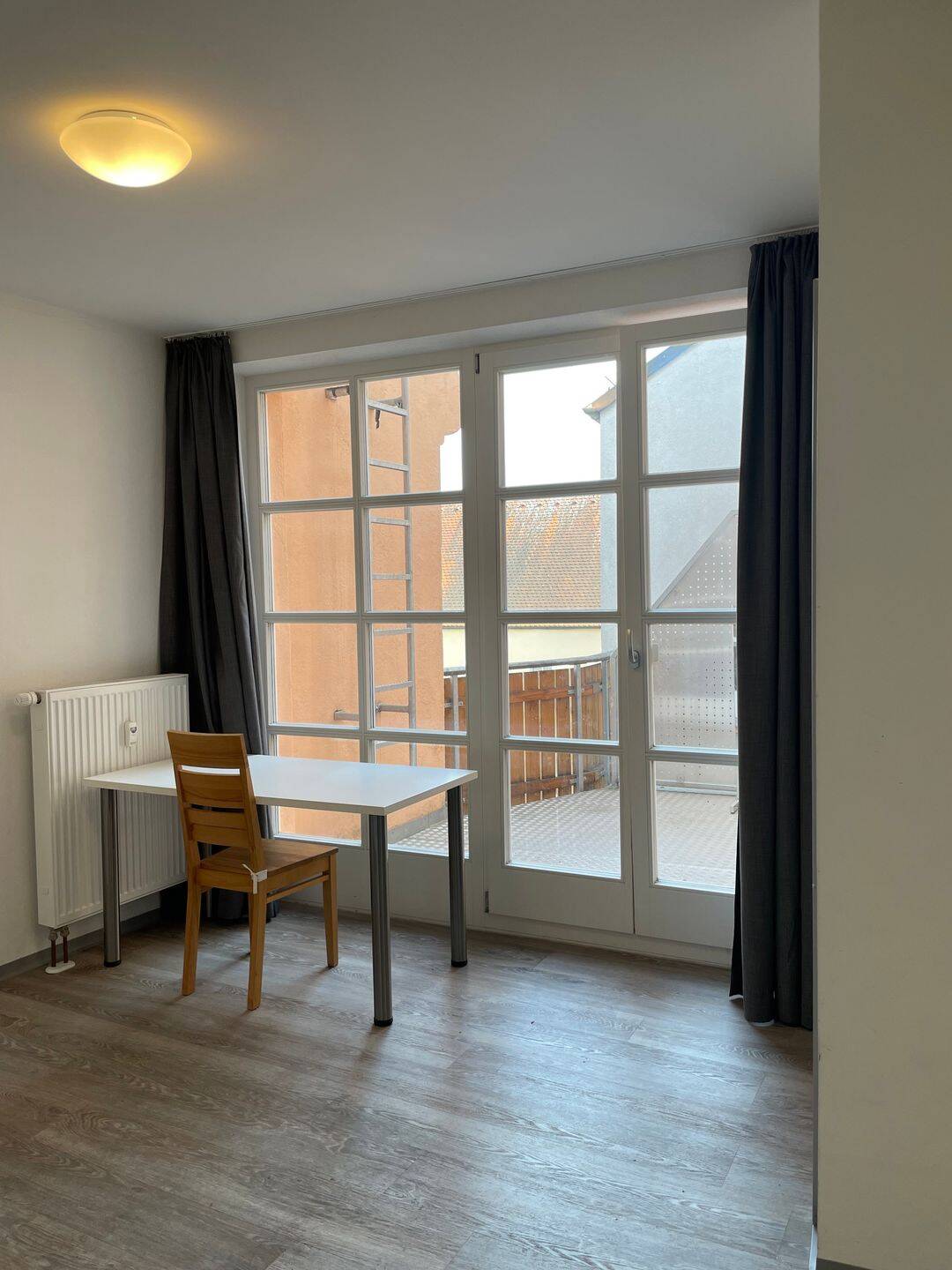 1 ZKB-Apartment für Singles/Studenten mit Balkon, 92224 Amberg
