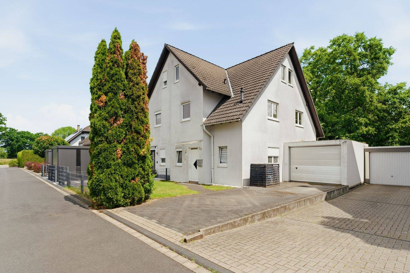 Familienfreundliches Zuhause in Leverkusen-Bürrig – modern, gepflegt und gut gelegen, 51371 Leverkusen (Bürrig Hitdorf Rheindorf)