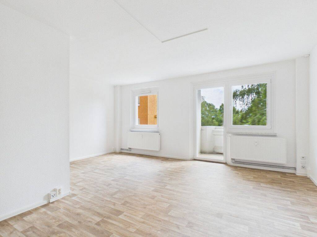 2-Raum-Wohnung mit Balkon auf dem südlichen Sonnenberg, 9130 Chemnitz (Hilbersdorf Sonnenberg Yorckgebiet Zentrum)