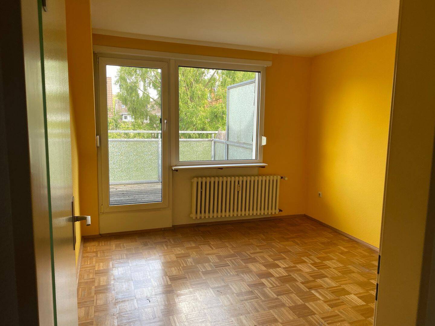 2-Zimmer-Dachgeschosswohnung mit 55 m² und Dachterrasse in Düsseldorf-Grafenberg, 40235 Düsseldorf (Flingern Nord Flingern Süd Grafenberg)