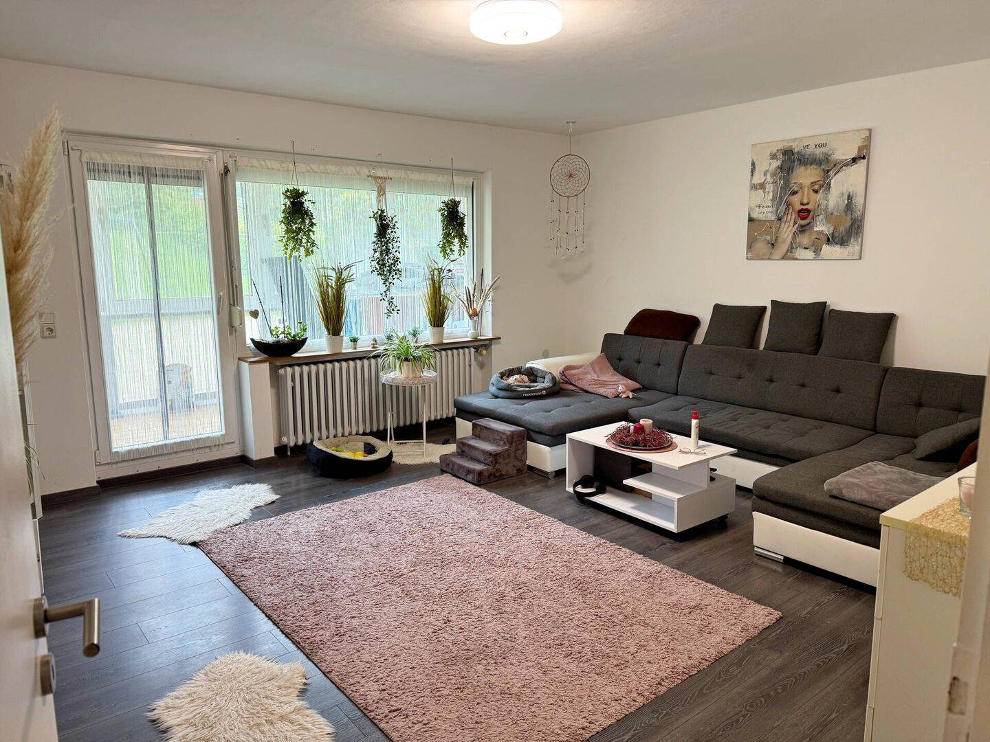 Moderne 4 ZKB Eigentumswohnung in ruhiger Waldrandlage mit wunderschönem Fernblick über Melsungen., 34212 Melsungen