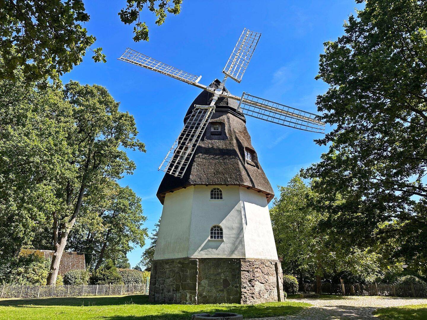 Historischer Charme trifft modernen Luxus – Kernsaniertes Mühlenensemble mit Weitblick in Schneverdingen, 29640 Schneverdingen