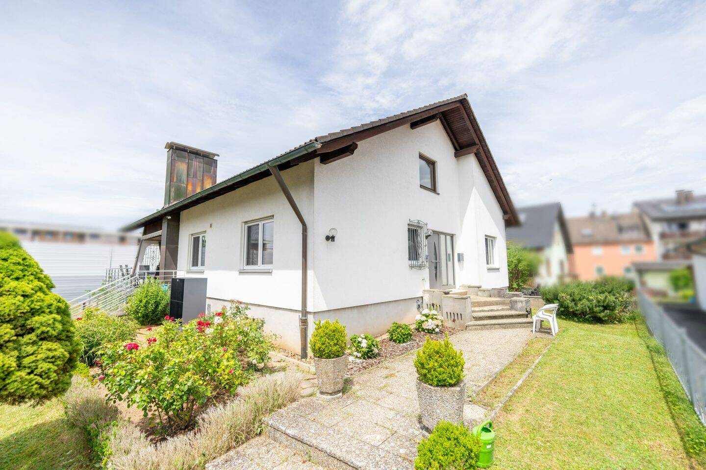 Kernsanierter Bungalow- ein Juwel, bereit für den letzten Feinschliff, 96149 Breitengüßbach