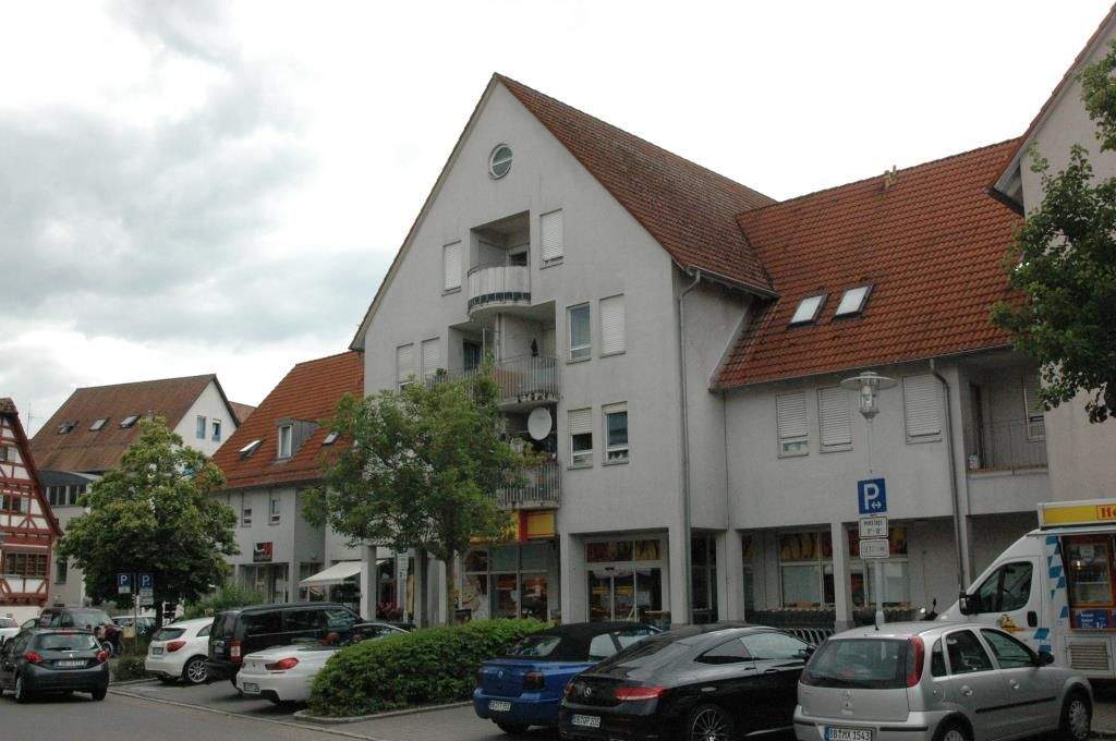 Im Herzen von Maichingen leerstehende – 2-Zimmer Wohnung mit Aufzug und Dachterrasse, 71069 Sindelfingen