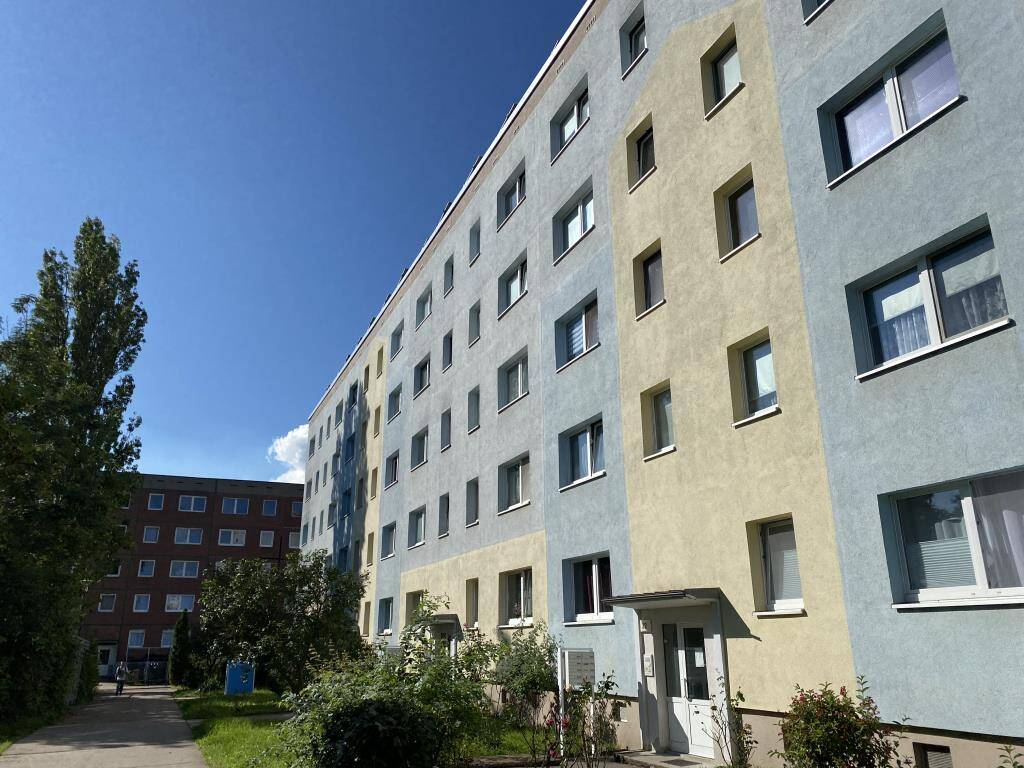 Renoviert. Bezugsfertig. Ihr Zuhause. / Renovated. Move-in ready. Your new home., 6132 Halle (Saale) (Ammendorf-Beesen Planena Radewell-Osendorf Silberhöhe)