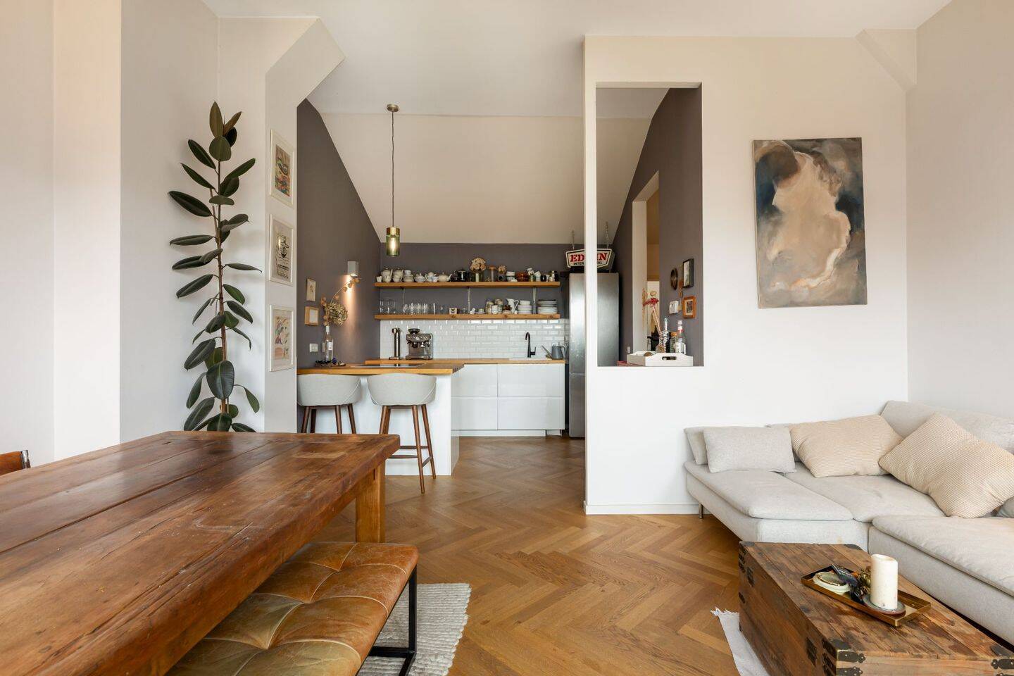 Hochwertig sanierte Dachgeschosswohnung mit Terrasse am Paul-Lincke Ufer, 10999 Berlin (Friedrichshain-Kreuzberg Kreuzberg)