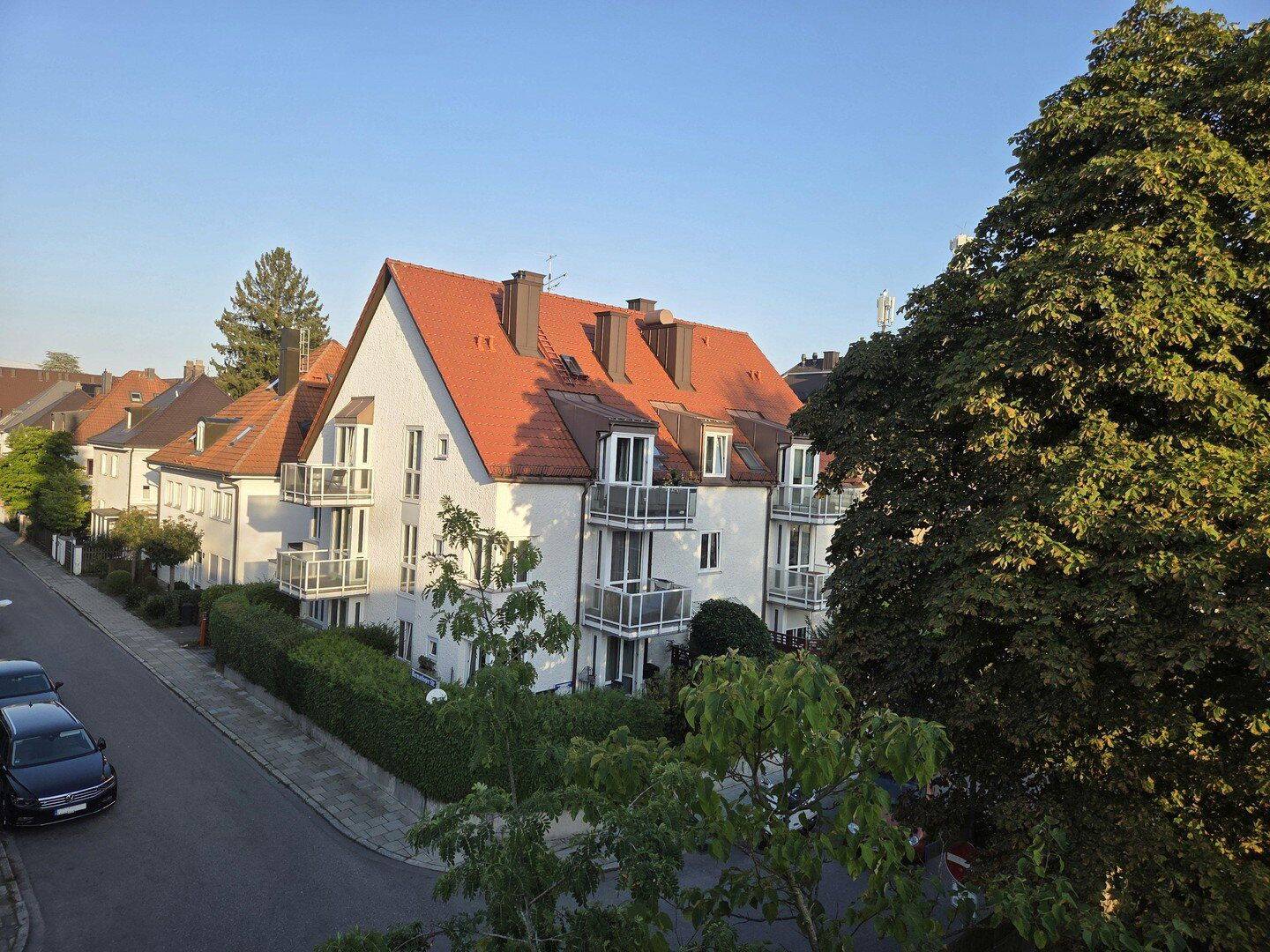 VERKAUFT – Sendling-Westpark/ Nähe Waldfriedhof/ U6: Voll möblierte 2-Zimmer Whg. im EG, Terrasse, 81377 München (Hadern Sendling-Westpark)