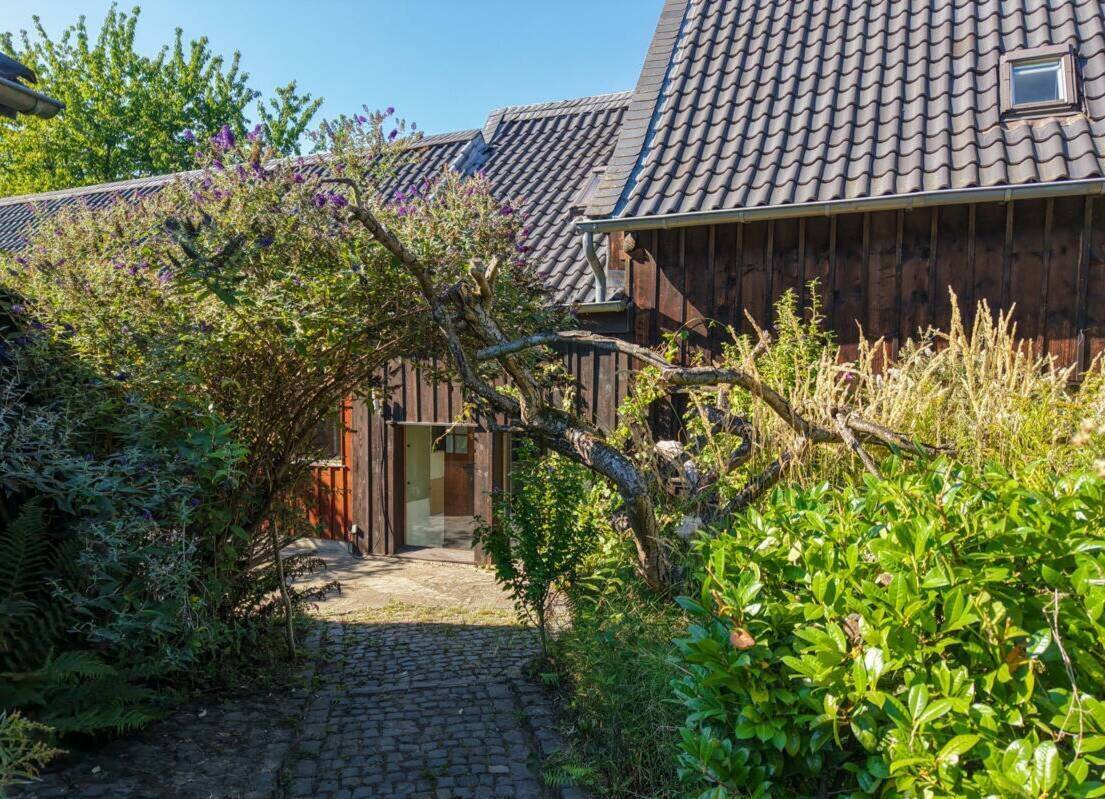 Idyllisches Fachwerkhaus in ruhiger Lage, 51381 Leverkusen (Bergisch Neukirchen Lützenkirchen Quettingen)