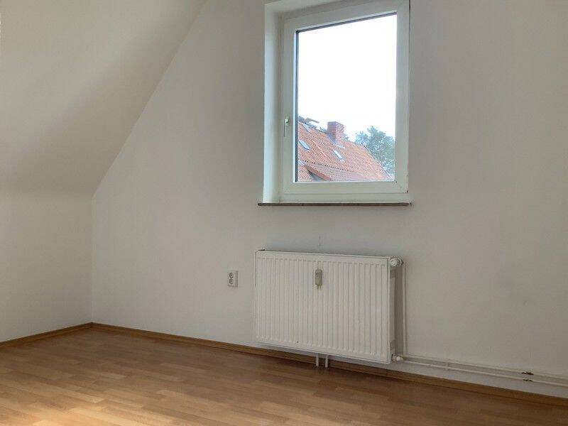 Bezugsfertige Wohnung, ruhig gelegen, schnell und unkompliziert!, 33647 Bielefeld (Brackwede Senne Ummeln)