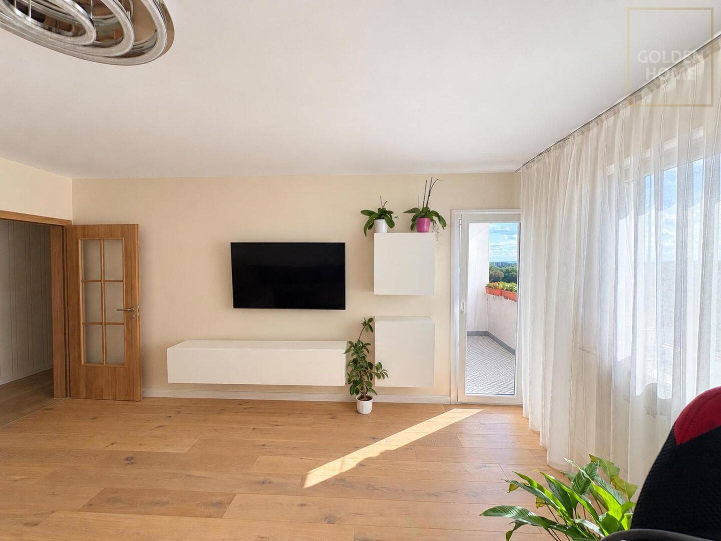 Familienglück mit Privatpark und Weitblick, 51145 Köln (Porz Eil Elsdorf Urbach)