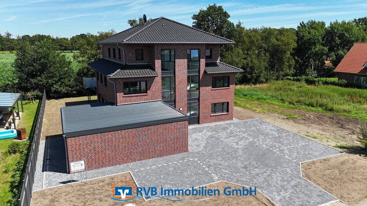 Neubau-Obergeschosswohnung für Jung und Alt, 26689 Apen