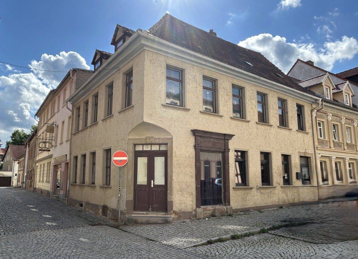 Objekt mit Altbaucharme und Sanierungsbedarf in Zentrumslage, 7607 Eisenberg
