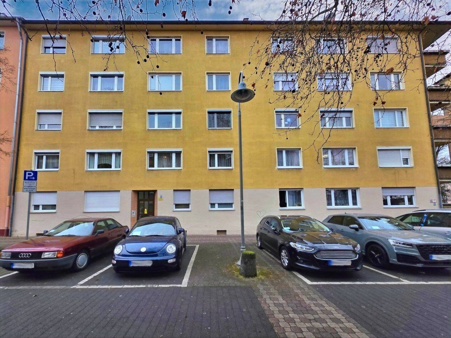 Gepflegte 3-Zimmer-Wohnung mit Balkon & renoviertem Bad – 65 m² Massivbau, 90439 Nürnberg (Großreuth bei Schweinau Schweinau Sankt Leonhard Sündersbühl)
