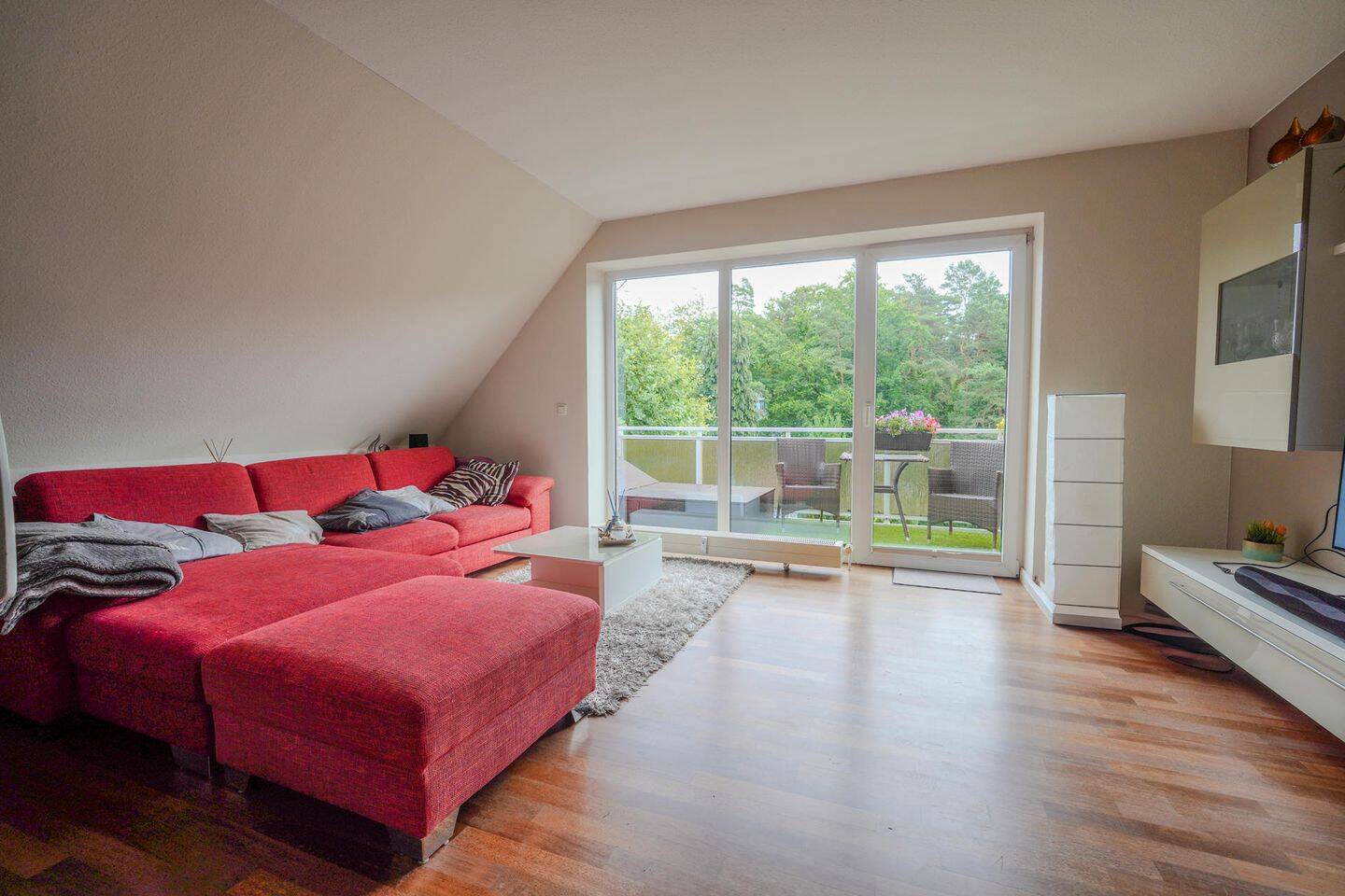 Stilvolle Maisonette-Wohnung im Herzen von Hamburg-Eißendorf, 21075 Hamburg (Harburg Eißendorf Hausbruch Heimfeld)