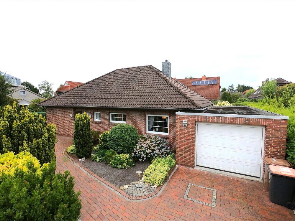 Gepflegter Bungalow in ruhiger Sackgassenlage von Varel-Büppel, 26316 Varel