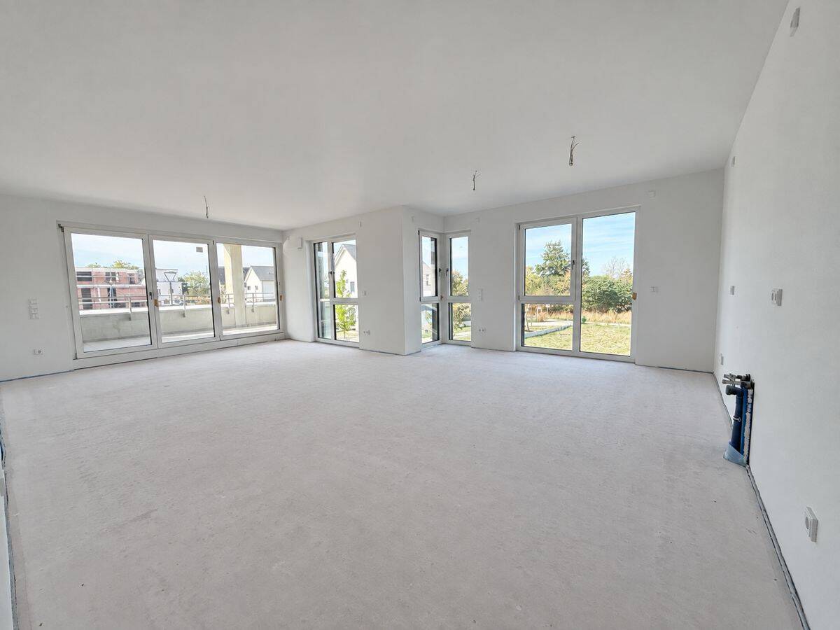 Neubau-Erstbezug in Stutensee-Spöck – großzügige 4-Zimmer-Whg mit EBK, 2 TG-Stellplätze und Balkon, 76297 Stutensee
