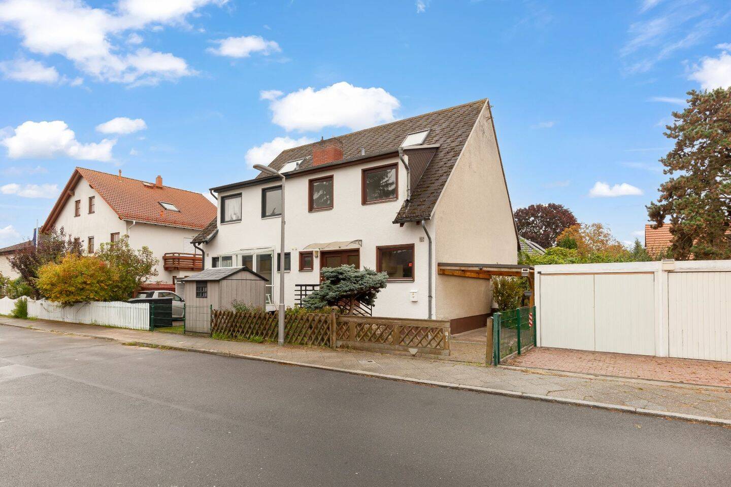 Doppelhaushälfte im Neuköllner Blumenviertel, 12357 Berlin (Neukölln Buckow Rudow)