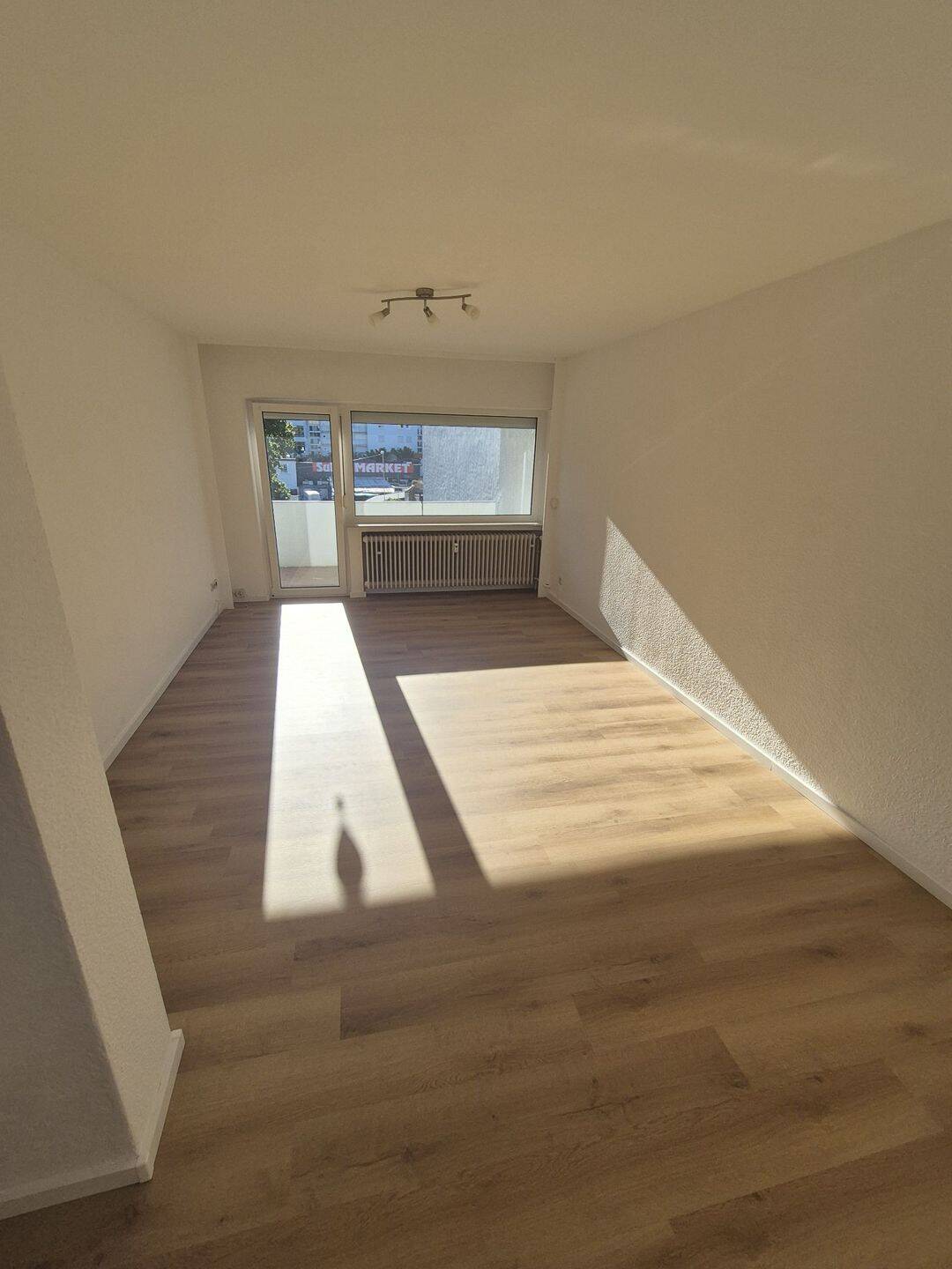 Helle 1-Zimmer-Wohnung mit Balkon im 2. Stock in Offenbach am Main, 63065 Offenbach am Main (Offenbach am Main)