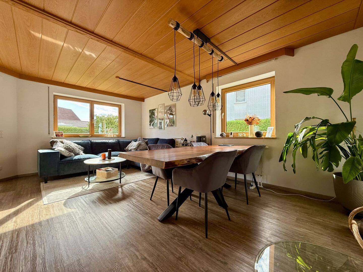 Helle 3-Zimmer-Erdgeschosswohnung mit eigenem Garten, Terrasse und Hobbyraum, 87600 Kaufbeuren