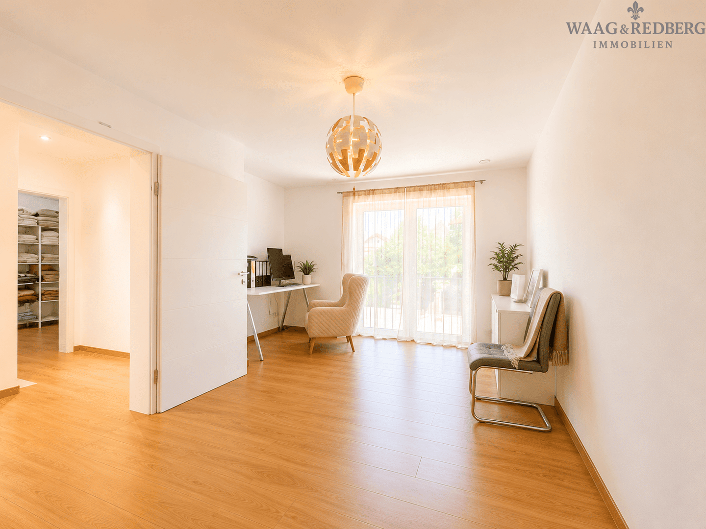 Großzügige 4-Zimmer-Maisonettewohnung mit Garten in begehrter Lage von Ingolstadt, 85055 Ingolstadt