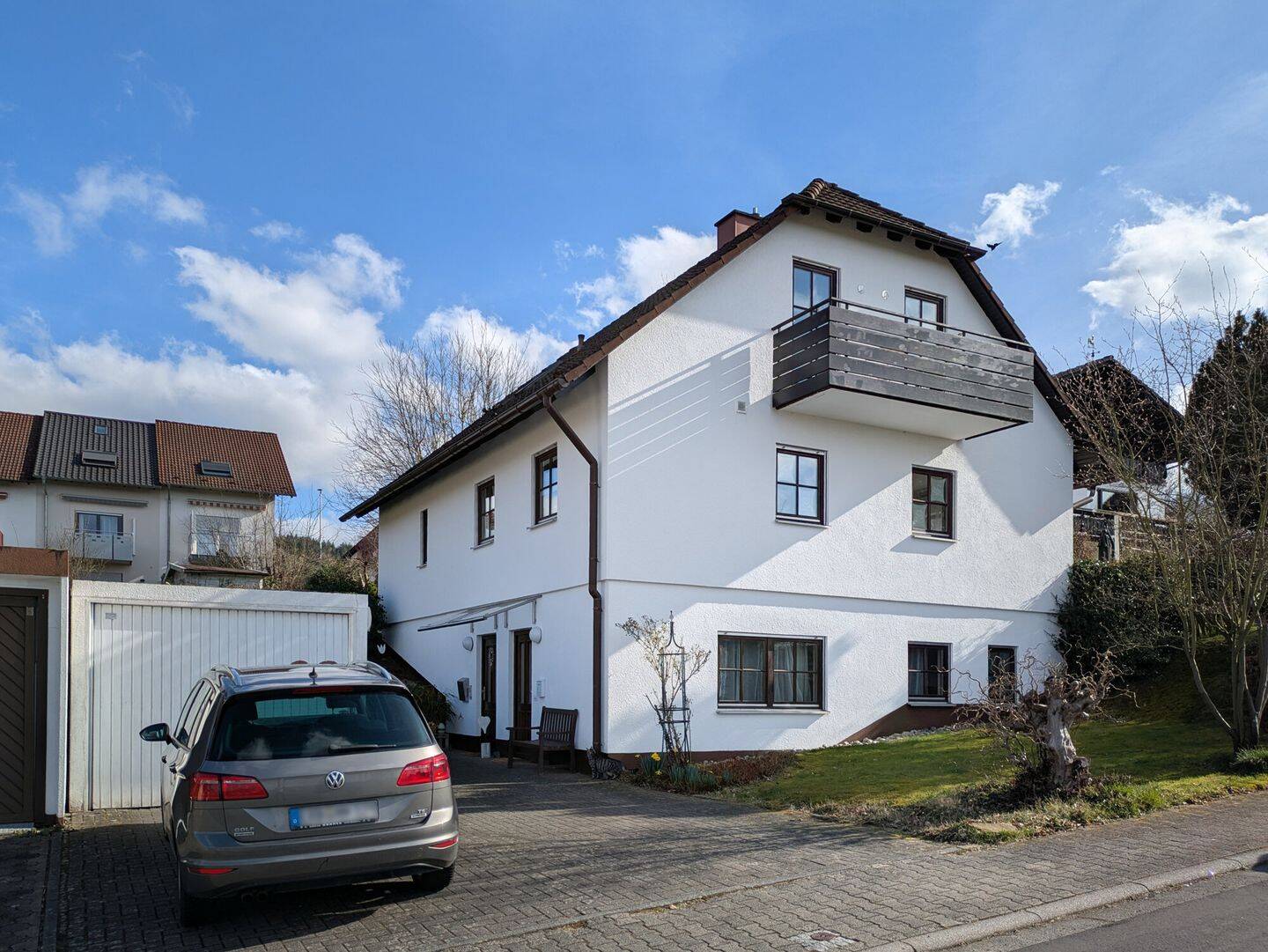 Schönes Einfamilienhaus mit ELW und tollem Garten in ruhiger Nebenstraße von Michelstadt, 64720 Michelstadt