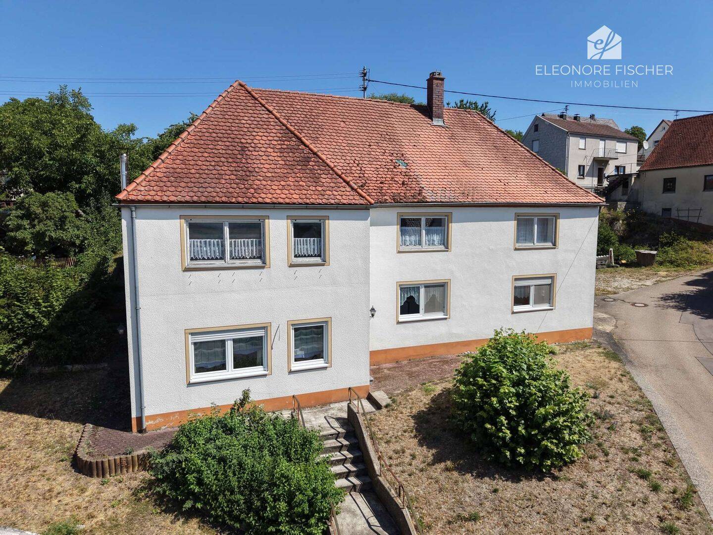 Sanierungsbedürftiges Anwesen mit traumhafter Aussicht, Hanglage und besonderem Gewölbekeller, 86741 Ehingen a. Ries