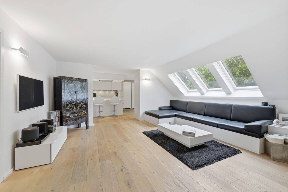 Stilvolle Designerwohnung mit Luxusausstattung: Ihr neues Zuhause in Traumlage von München-Solln!, 81479 München (Thalk. Obersendl.-Forsten-Fürstenr.-Solln)