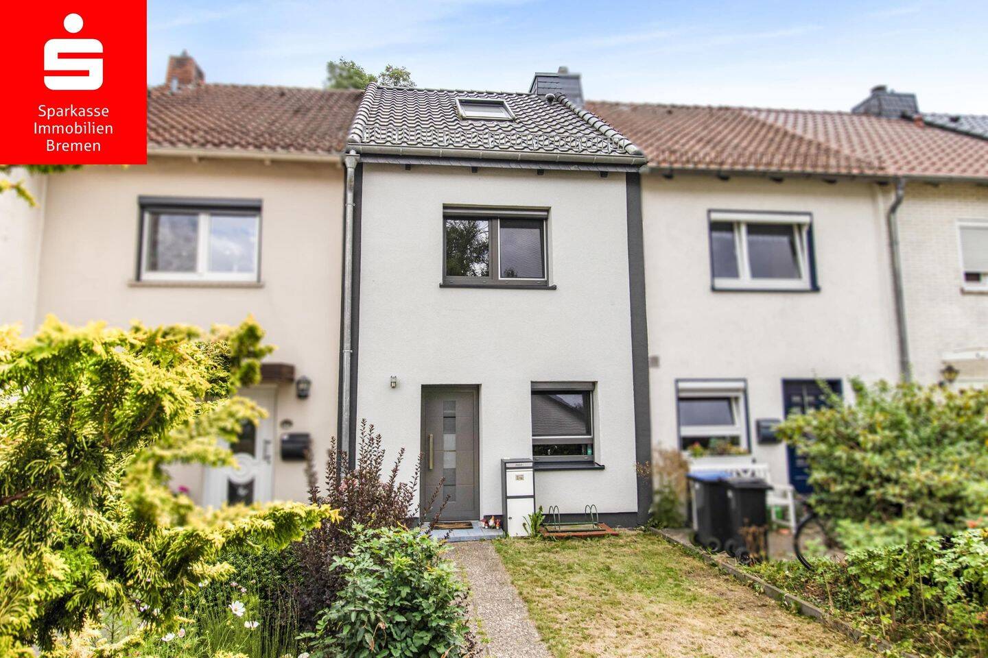 Bremen-Lesum: Modernisiertes Reihenmittelhaus mit Sonnenterrasse und Garten in guter Lage, 28717 Bremen (Burgdamm Lesum Sankt Magnus)