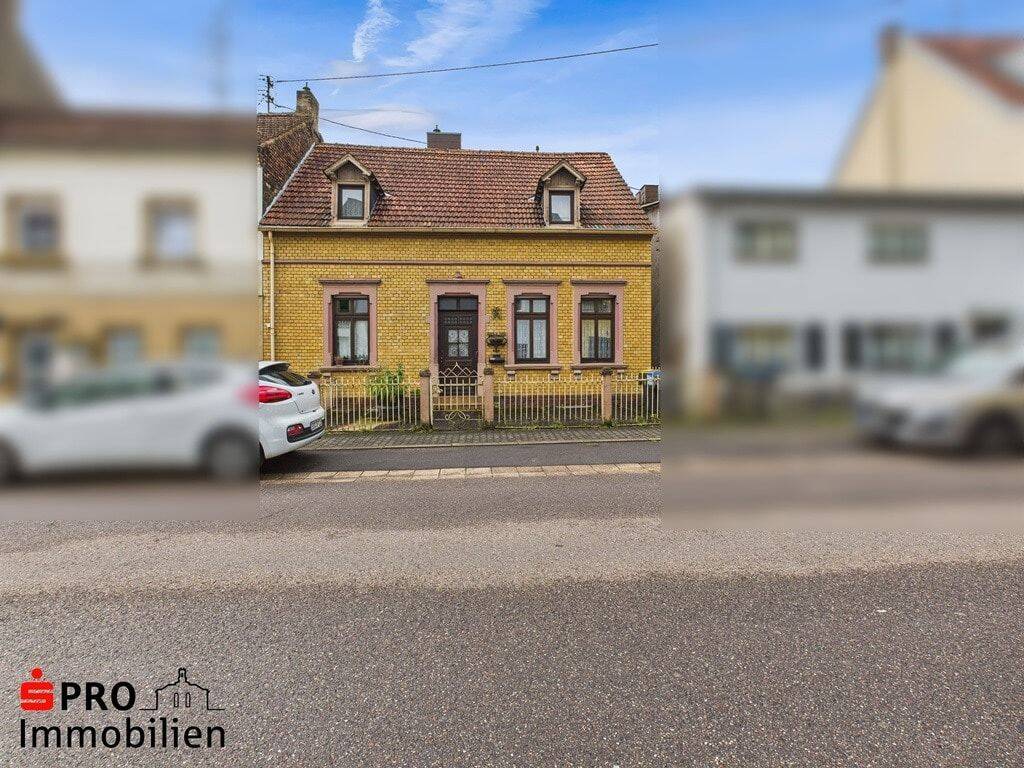 gepflegtes Reihenhaus in ruhiger Lage, 66126 Saarbrücken