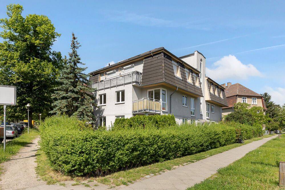 Viel Raum zum Entfalten: Helle Wohnung mit viel Potenzial und Stellplatz, 12621 Berlin (Marzahn-Hellersdorf Hellersdorf Kaulsdorf)