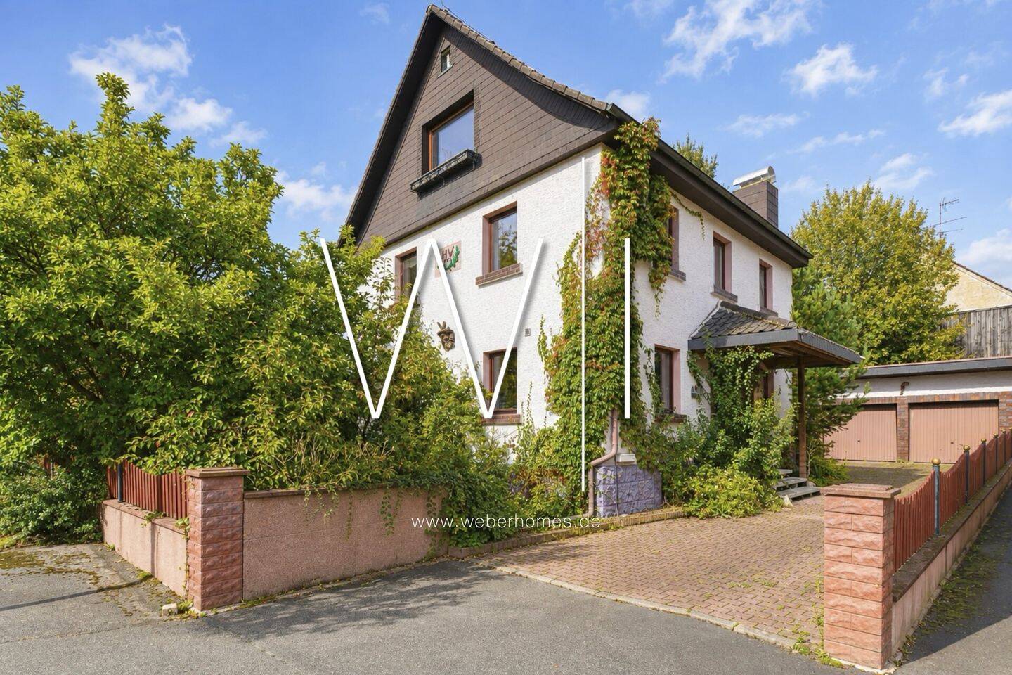 Einfamilienhaus mit Sanierungsbedarf, viel Platz & schönem Grundstück in Kronach – Knellendorf, 96317 Kronach