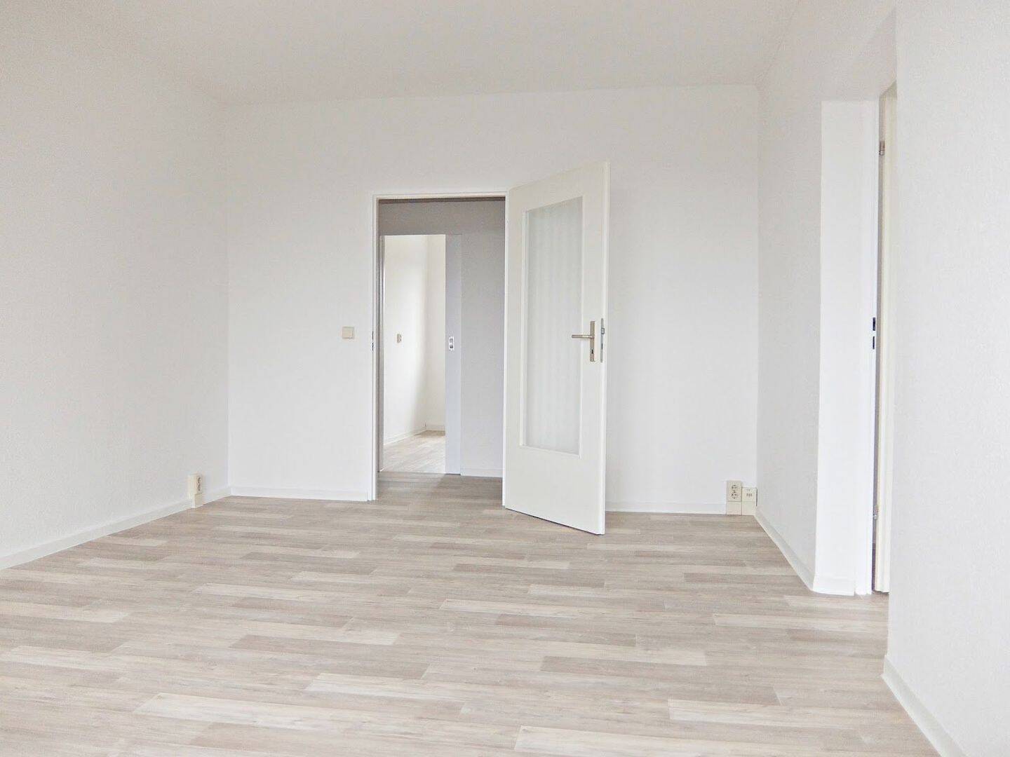 Fit bleiben und Miete sparen – deine 2-Zimmerwohnung ist hier!, 4720 Döbeln